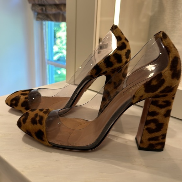 AQUAZZURA Firenze Leopard peek-a-boo pumps. Size 38 (7 US) - Picture 4 of 7